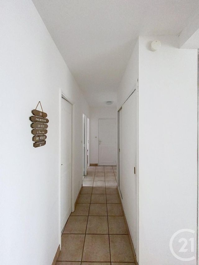 Appartement F4 à vendre - 4 pièces - 80.0 m2 - ST CLEMENT - 89 - BOURGOGNE - Century 21 Martinot Immobilier