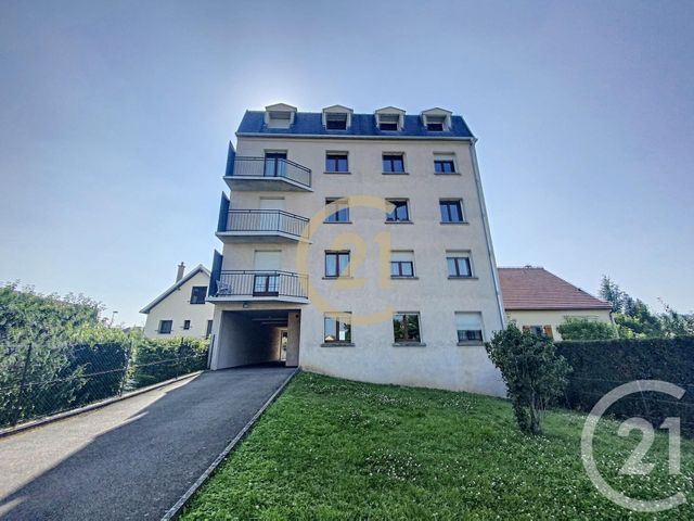 Afficher la photo en grand Appartement F3 à louer - 3 pièces - 67.0 m2 - SENS - 89 - BOURGOGNE - Century 21 Martinot Immobilier