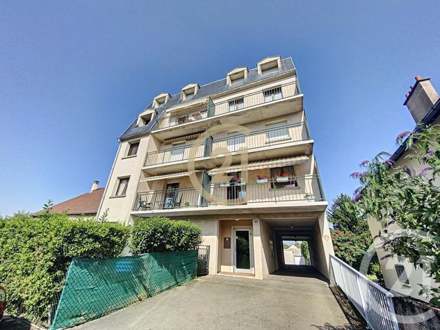 Afficher la photo en grand Appartement F3 à louer - 3 pièces - 67.0 m2 - SENS - 89 - BOURGOGNE - Century 21 Martinot Immobilier