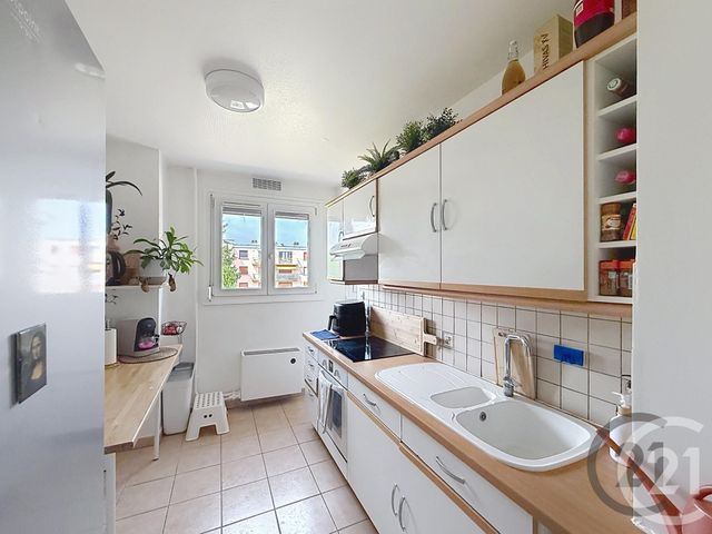 Appartement F2 à vendre - 2 pièces - 51.76 m2 - ST CLEMENT - 89 - BOURGOGNE - Century 21 Martinot Immobilier