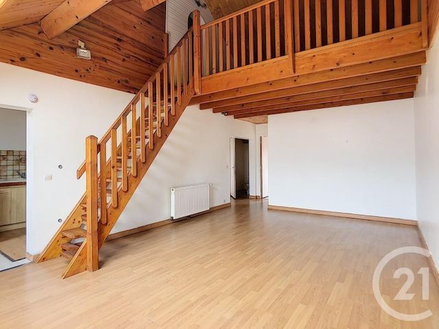 Appartement F3 à louer ST DENIS LES SENS