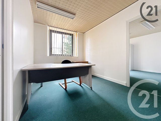 entreprise à louer - 65.0 m2 - SENS - 89 - BOURGOGNE - Century 21 Martinot Immobilier