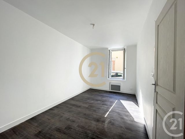 appartement à louer - 2 pièces - 36.0 m2 - SENS - 89 - BOURGOGNE - Century 21 Martinot Immobilier