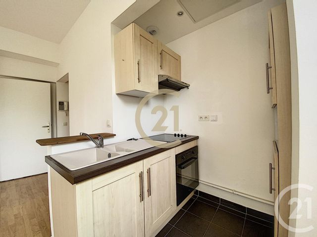Appartement F2 à louer - 2 pièces - 37.25 m2 - SENS - 89 - BOURGOGNE - Century 21 Martinot Immobilier