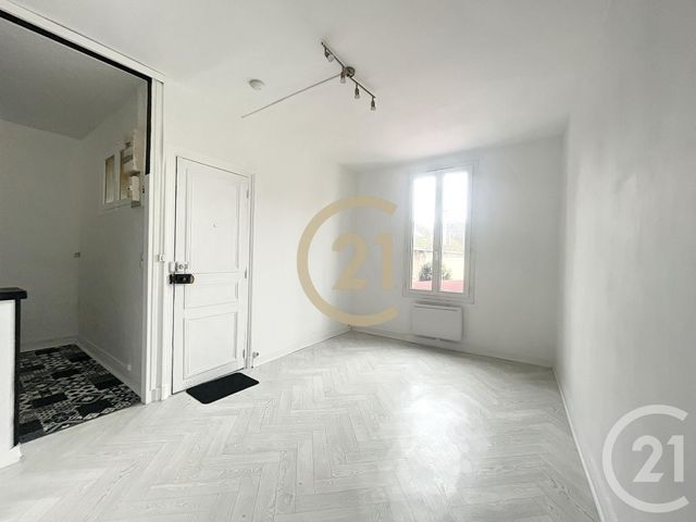 Appartement F2 à louer - 2 pièces - 39.0 m2 - SENS - 89 - BOURGOGNE - Century 21 Martinot Immobilier