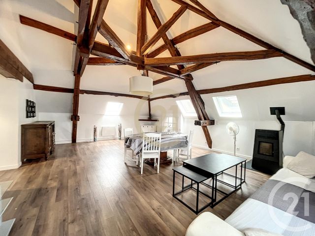 Appartement F3 à louer - 3 pièces - 77.0 m2 - SENS - 89 - BOURGOGNE - Century 21 Martinot Immobilier