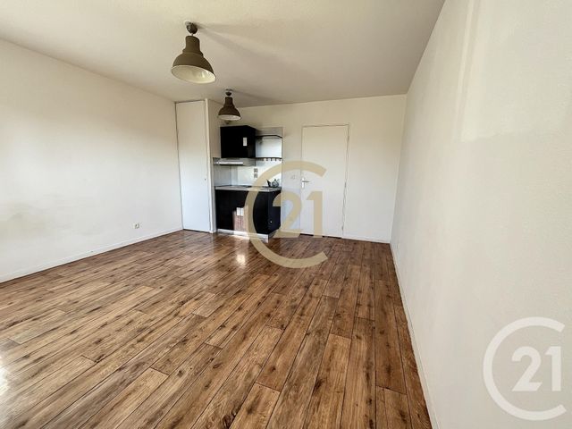 Appartement Studio à vendre - 1 pièce - 24.9 m2 - SENS - 89 - BOURGOGNE - Century 21 Martinot Immobilier