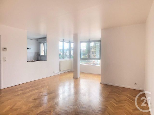 Appartement F3 à louer - 3 pièces - 59.1 m2 - SENS - 89 - BOURGOGNE - Century 21 Martinot Immobilier