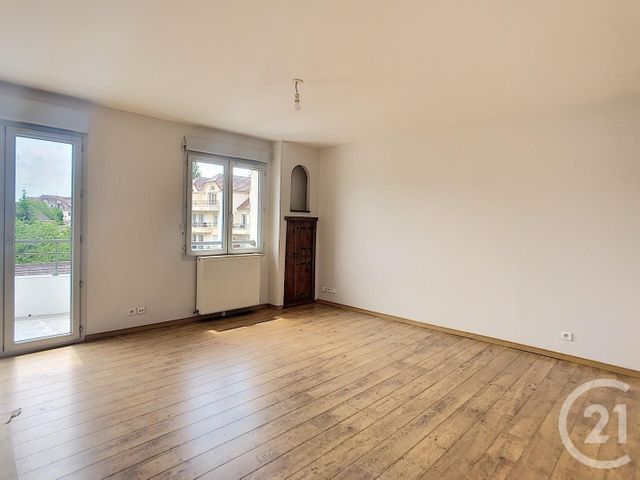 Appartement F3 à louer - 3 pièces - 63.0 m2 - SENS - 89 - BOURGOGNE - Century 21 Martinot Immobilier