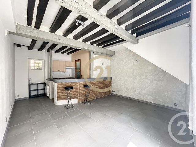Appartement F1 à louer - 1 pièce - 25.0 m2 - SENS - 89 - BOURGOGNE - Century 21 Martinot Immobilier