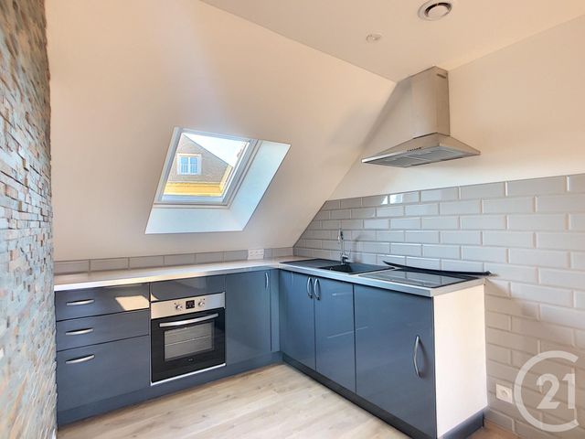 Appartement T3 à louer - 3 pièces - 45.1 m2 - SENS - 89 - BOURGOGNE - Century 21 Martinot Immobilier
