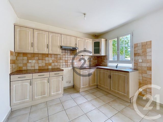 maison à louer - 5 pièces - 90.55 m2 - NAILLY - 89 - BOURGOGNE - Century 21 Martinot Immobilier