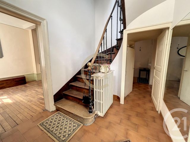 maison à louer - 6 pièces - 141.0 m2 - SENS - 89 - BOURGOGNE - Century 21 Martinot Immobilier