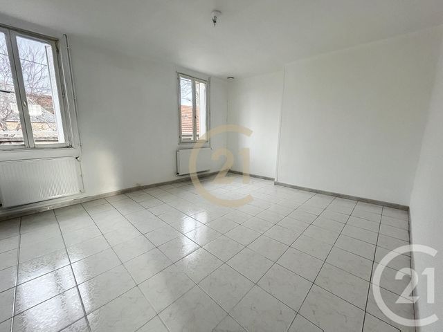 Appartement F2 à louer SENS