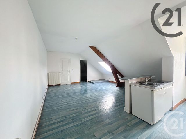 Studio à louer - 1 pièce - 29.86 m2 - SENS - 89 - BOURGOGNE - Century 21 Martinot Immobilier