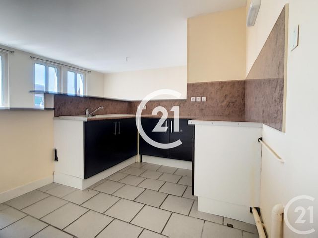 Appartement F3 à louer - 3 pièces - 81.0 m2 - SENS - 89 - BOURGOGNE - Century 21 Martinot Immobilier