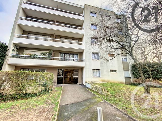 Appartement F1 à louer SENS