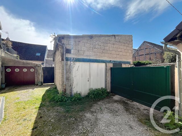 Afficher la photo en grand maison à vendre - 6 pièces - 155.85 m2 - VILLENEUVE SUR YONNE - 89 - BOURGOGNE - Century 21 Martinot Immobilier