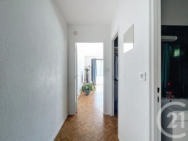 Appartement T1 à vendre - 1 pièce - 30.39 m2 - SENS - 89 - BOURGOGNE - Century 21 Martinot Immobilier