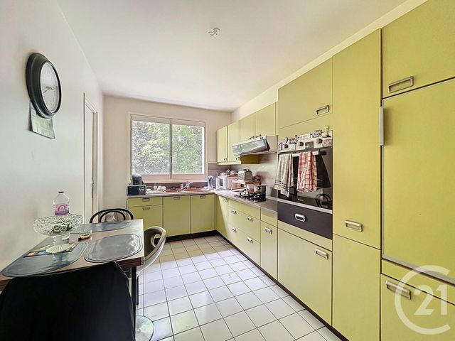 Appartement F3 à vendre - 3 pièces - 72.56 m2 - SENS - 89 - BOURGOGNE - Century 21 Martinot Immobilier
