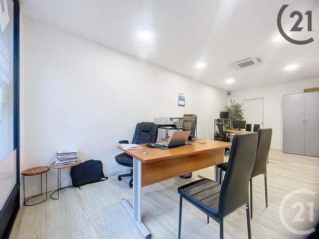 commerce à louer - 29.0 m2 - SENS - 89 - BOURGOGNE - Century 21 Martinot Immobilier