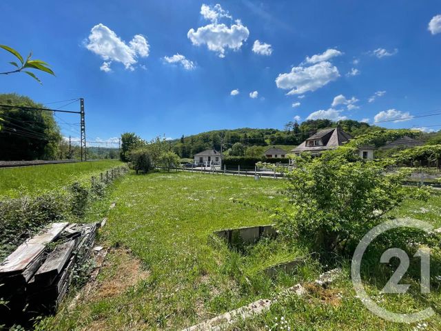 Afficher la photo en grand terrain à vendre - 509.0 m2 - VILLENEUVE SUR YONNE - 89 - BOURGOGNE - Century 21 Martinot Immobilier