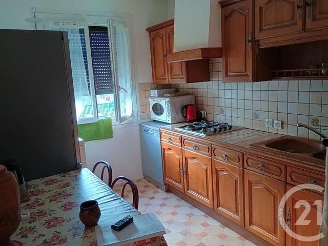 Appartement F3 à vendre - 3 pièces - 67.1 m2 - SENS - 89 - BOURGOGNE - Century 21 Martinot Immobilier