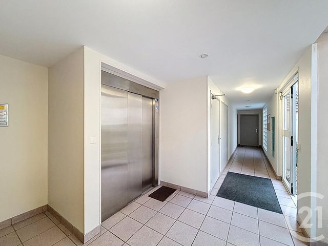 Appartement F2 à vendre - 2 pièces - 48.8 m2 - SENS - 89 - BOURGOGNE - Century 21 Martinot Immobilier