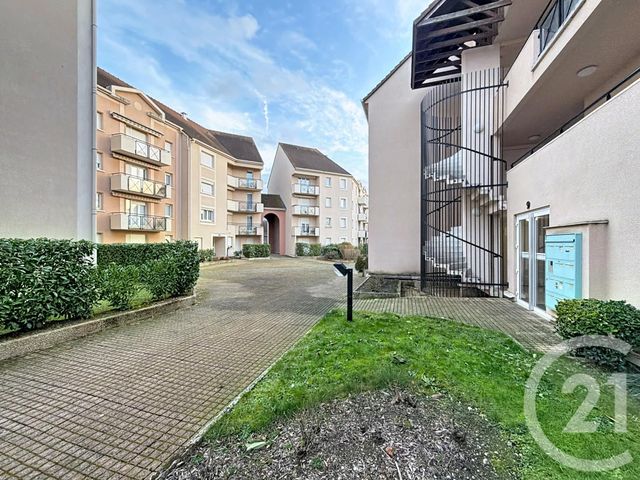 Appartement F2 à vendre - 2 pièces - 48.8 m2 - SENS - 89 - BOURGOGNE - Century 21 Martinot Immobilier