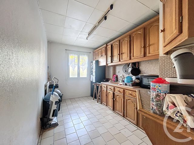 Appartement F3 à vendre - 3 pièces - 67.89 m2 - SENS - 89 - BOURGOGNE - Century 21 Martinot Immobilier