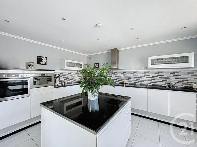 maison à vendre - 10 pièces - 244.14 m2 - COURLON SUR YONNE - 89 - BOURGOGNE - Century 21 Martinot Immobilier