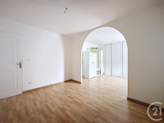 maison à vendre - 7 pièces - 188.52 m2 - ST VALERIEN - 89 - BOURGOGNE - Century 21 Martinot Immobilier