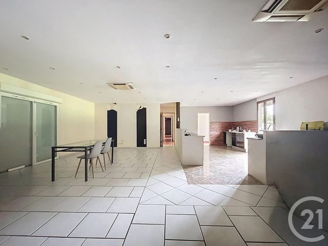 maison à vendre - 7 pièces - 188.52 m2 - ST VALERIEN - 89 - BOURGOGNE - Century 21 Martinot Immobilier