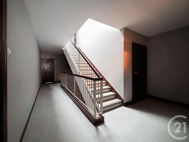 Appartement F2 à vendre - 2 pièces - 40.0 m2 - SENS - 89 - BOURGOGNE - Century 21 Martinot Immobilier