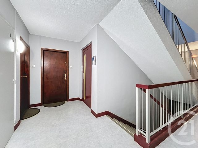 Appartement F2 à vendre - 2 pièces - 40.0 m2 - SENS - 89 - BOURGOGNE - Century 21 Martinot Immobilier