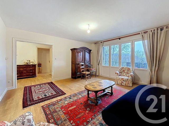 Appartement F2 à vendre - 2 pièces - 67.8 m2 - SENS - 89 - BOURGOGNE - Century 21 Martinot Immobilier