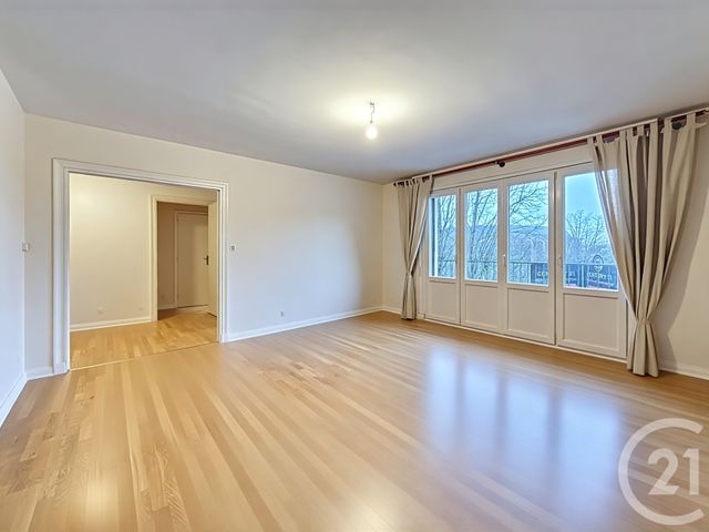 Appartement F2 à vendre - 2 pièces - 67.8 m2 - SENS - 89 - BOURGOGNE - Century 21 Martinot Immobilier
