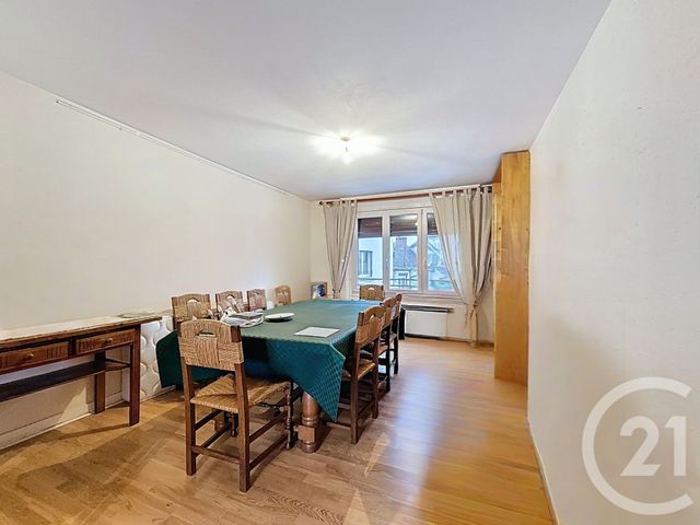 Appartement F2 à vendre - 2 pièces - 67.8 m2 - SENS - 89 - BOURGOGNE - Century 21 Martinot Immobilier