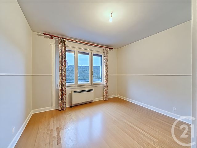 Appartement F2 à vendre - 2 pièces - 67.8 m2 - SENS - 89 - BOURGOGNE - Century 21 Martinot Immobilier