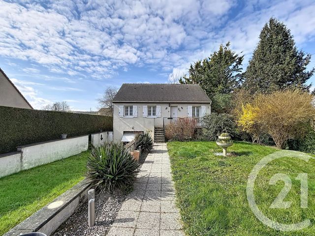 maison à vendre - 5 pièces - 102.0 m2 - VILLENEUVE LA GUYARD - 89 - BOURGOGNE - Century 21 Martinot Immobilier