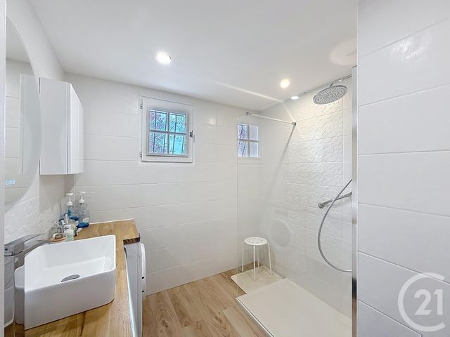 maison à vendre - 5 pièces - 102.0 m2 - VILLENEUVE LA GUYARD - 89 - BOURGOGNE - Century 21 Martinot Immobilier