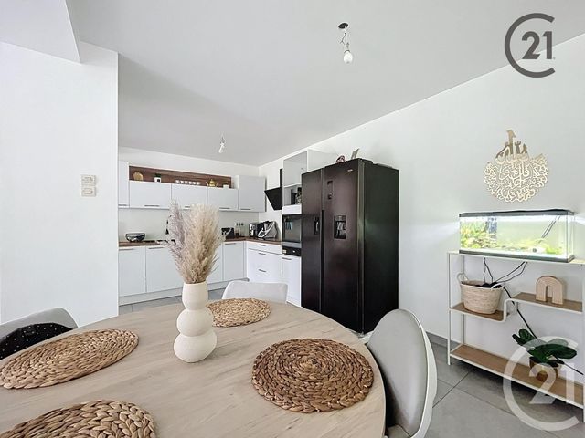 maison à vendre - 3 pièces - 99.92 m2 - VILLENEUVE SUR YONNE - 89 - BOURGOGNE - Century 21 Martinot Immobilier