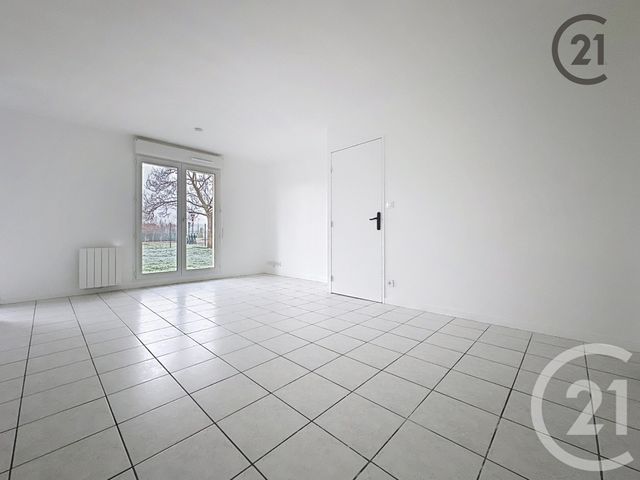 Appartement à louer - 2 pièces - 54.34 m2 - SENS - 89 - BOURGOGNE - Century 21 Martinot Immobilier