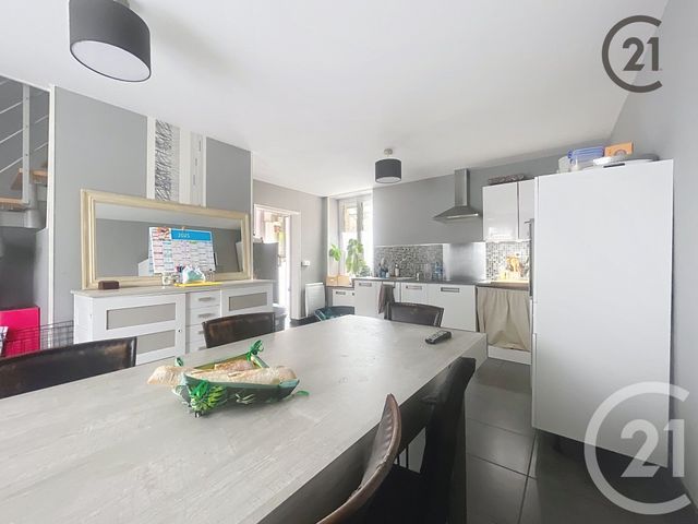 maison à louer - 5 pièces - 105.0 m2 - MAILLOT - 89 - BOURGOGNE - Century 21 Martinot Immobilier