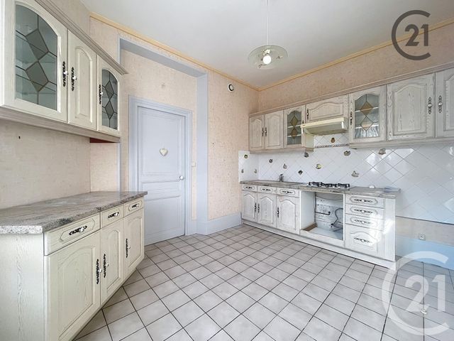 Appartement F2 bis à louer - 3 pièces - 62.0 m2 - VILLENEUVE SUR YONNE - 89 - BOURGOGNE - Century 21 Martinot Immobilier