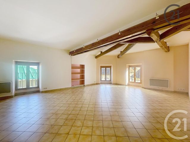 Appartement F2 à louer - 2 pièces - 72.0 m2 - VILLENEUVE SUR YONNE - 89 - BOURGOGNE - Century 21 Martinot Immobilier