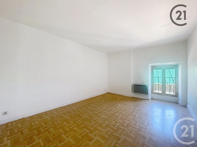 Appartement F2 à louer - 2 pièces - 72.0 m2 - VILLENEUVE SUR YONNE - 89 - BOURGOGNE - Century 21 Martinot Immobilier