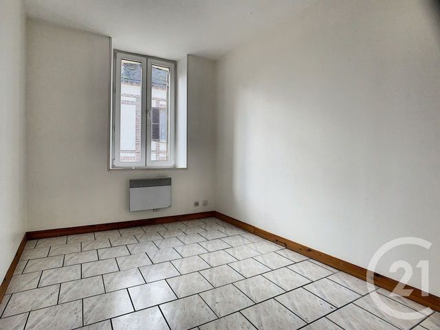 Appartement F3 à louer - 3 pièces - 45.0 m2 - VILLEMANOCHE - 89 - BOURGOGNE - Century 21 Martinot Immobilier