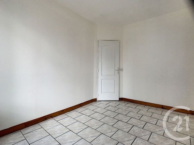 Appartement F3 à louer - 3 pièces - 45.0 m2 - VILLEMANOCHE - 89 - BOURGOGNE - Century 21 Martinot Immobilier