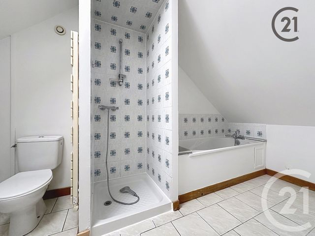 maison à louer - 3 pièces - 74.0 m2 - VILLEMANOCHE - 89 - BOURGOGNE - Century 21 Martinot Immobilier